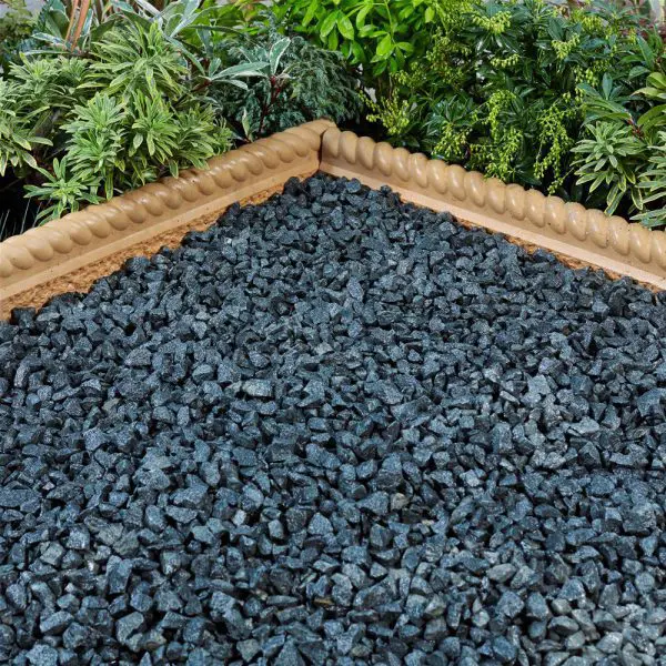 Dekoratyvinė skalda Black basalt Vilniuje, Kaune