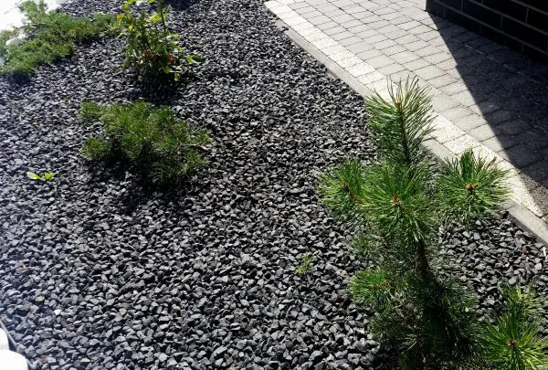 Dekoratyvinė skalda Black basalt Vilniuje, Kaune