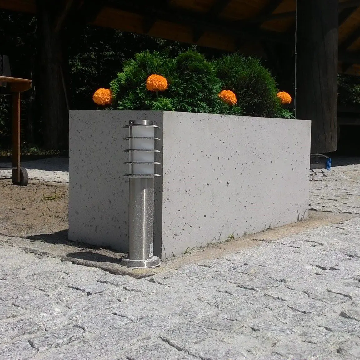 Betoninis vazonas Vilnius