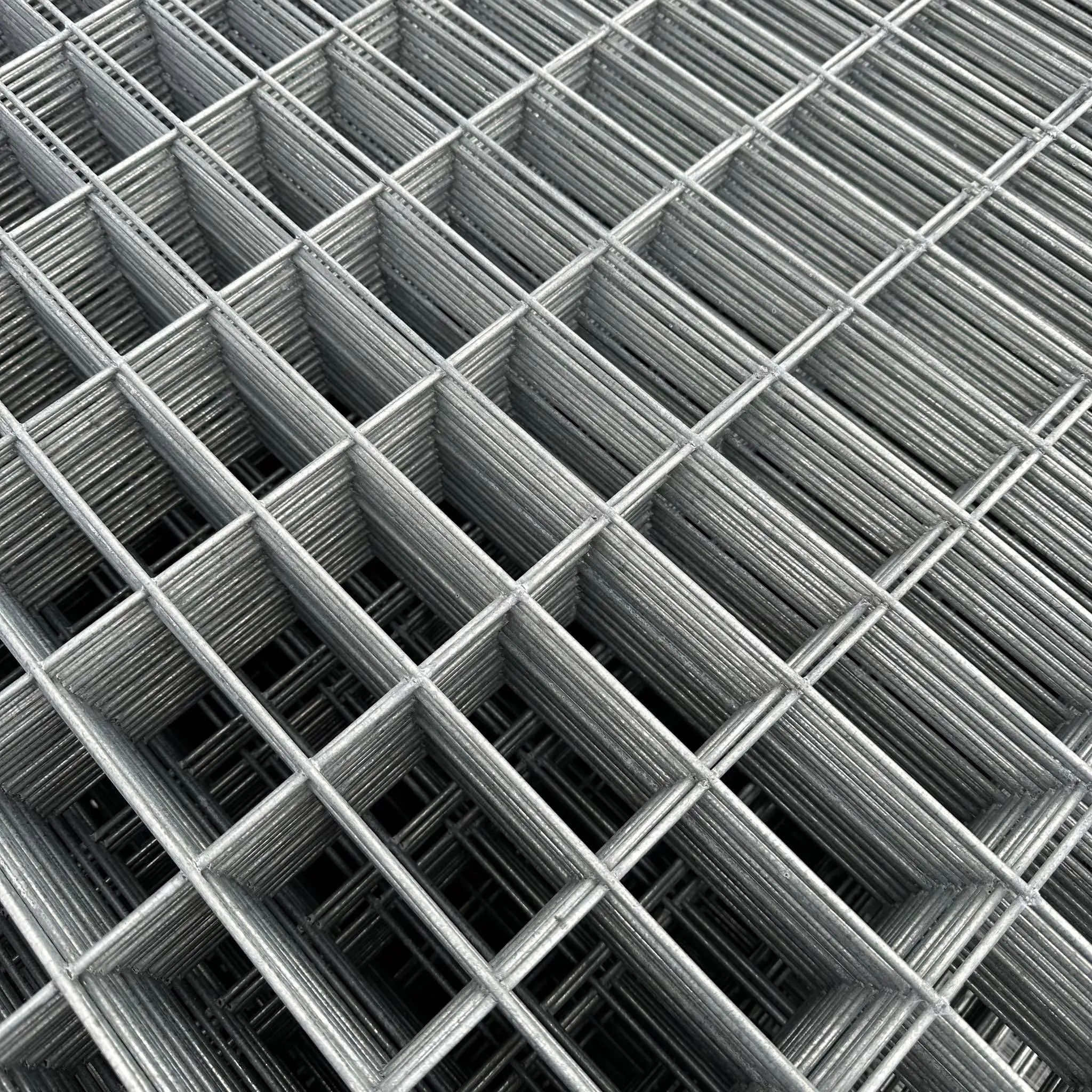 Virintos vielos tinklų gamyba